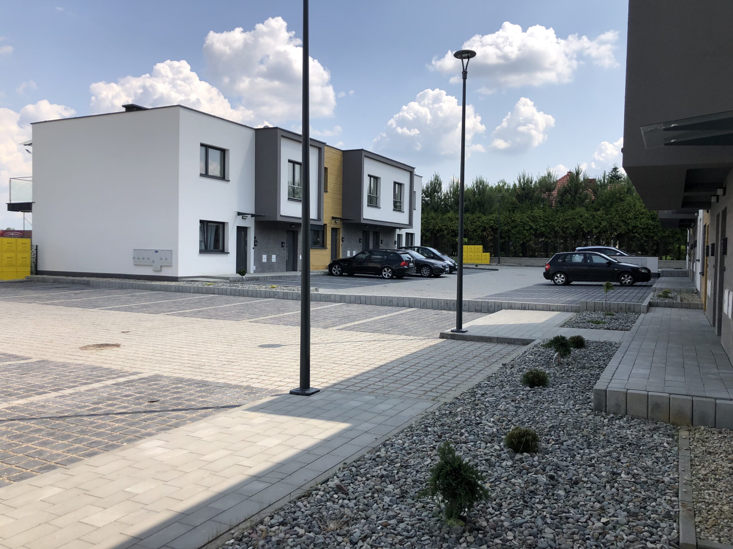 Apartamenty Dworzysko w pięknym czerwcowym słońcu!